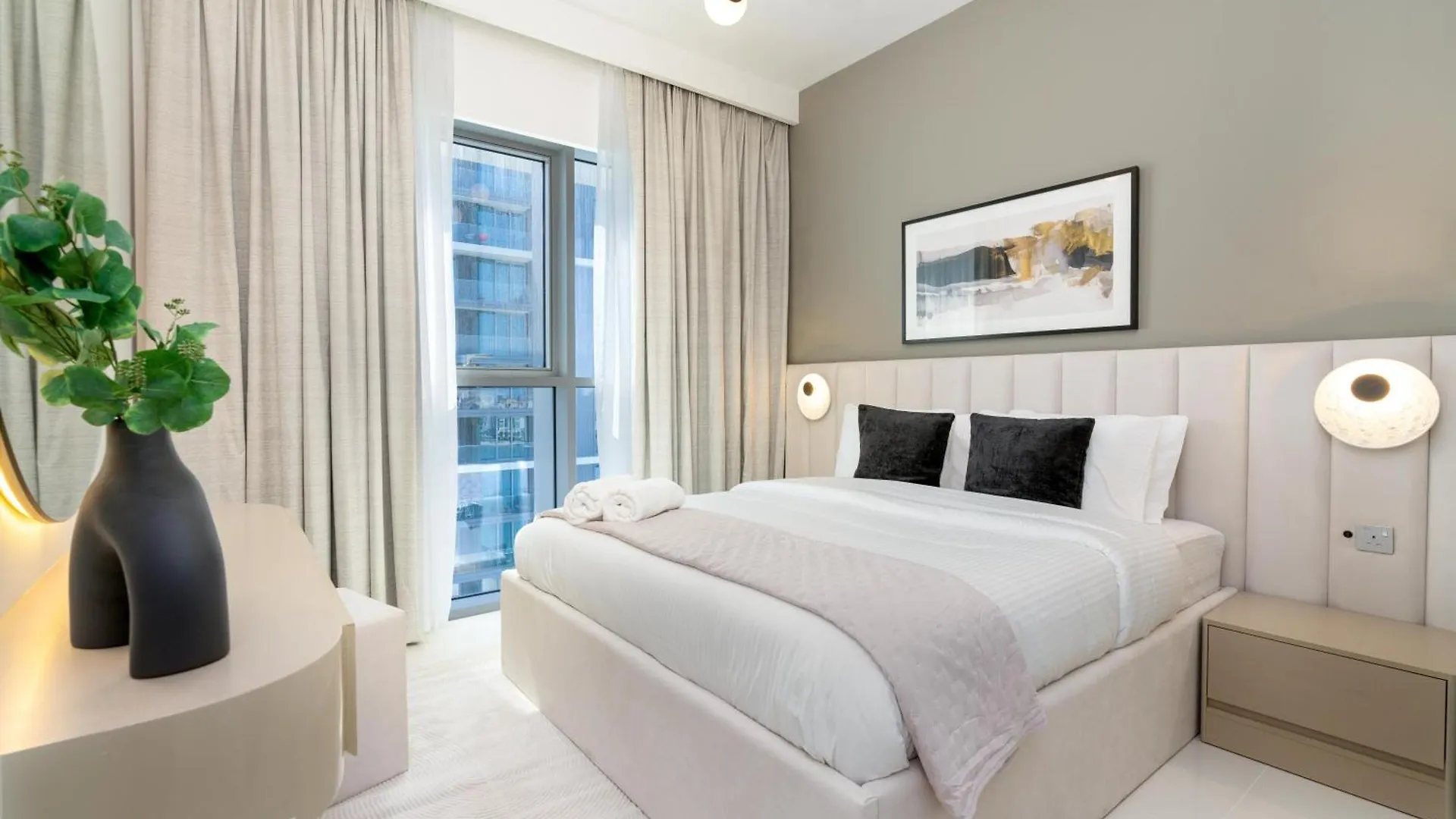 Beach Isle Tower 2 - Beachfront Stunning - Full Sea Views Dubaj 0*,