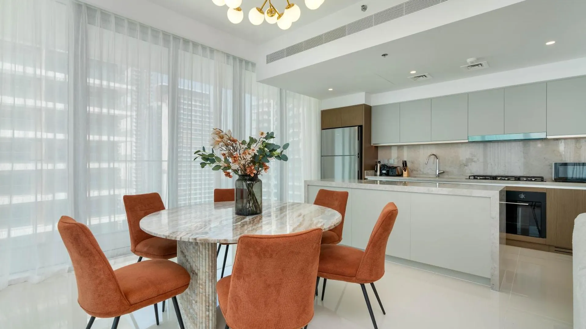 Apartment Beach Isle Tower 2 - Beachfront Stunning - Full Sea Views Dubai