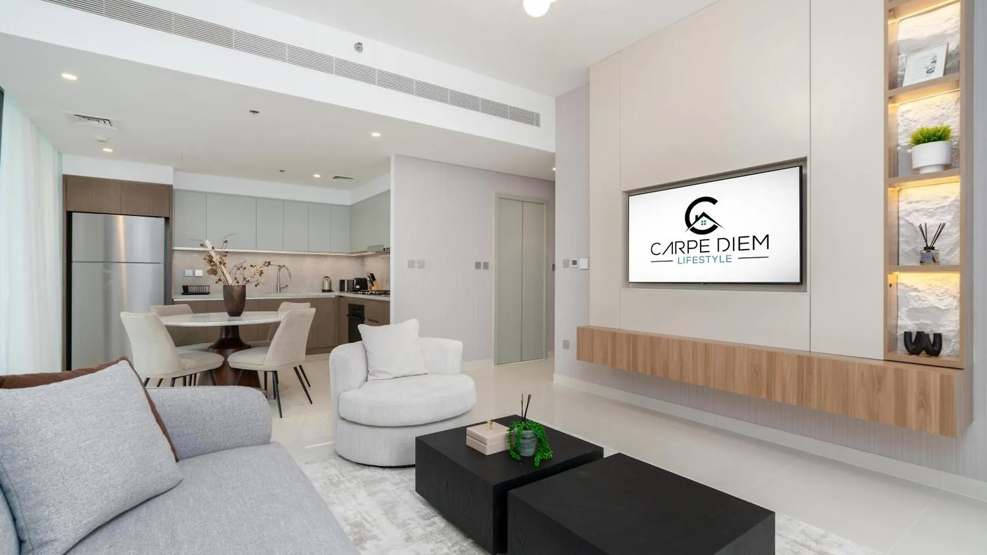 Beach Isle Tower 2 - Beachfront Stunning - Full Sea Views Dubai